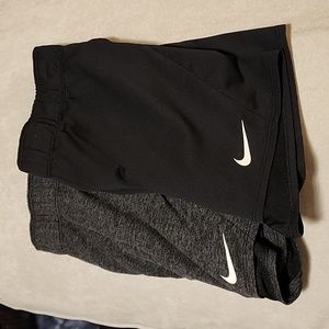 Nike dri-FIT shorts (×2)